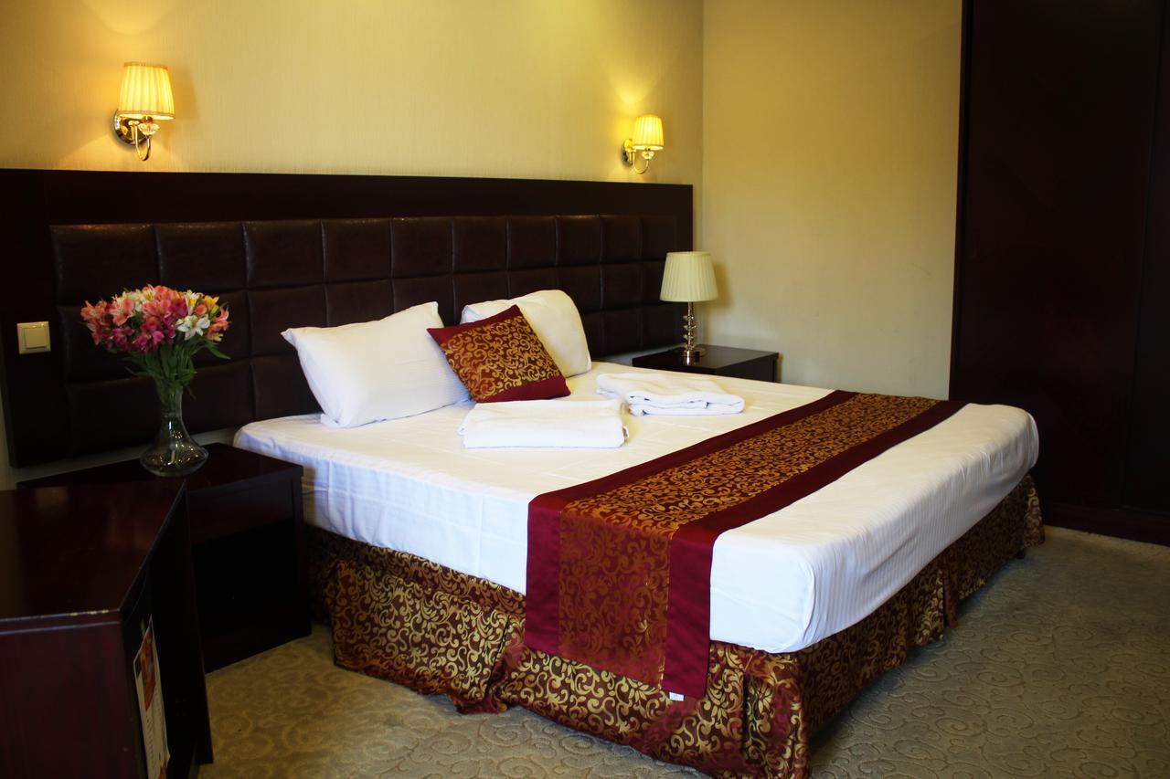 Velvet Hotel Tbiliszi Kültér fotó